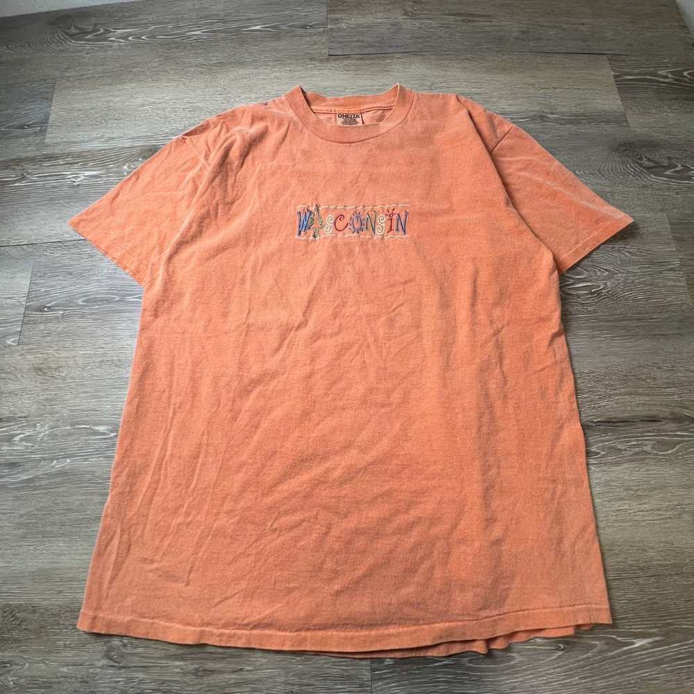 Oneita T-Shirt Mens Large Orange Wisconsin Embroidered Vintage 90s ColorWear